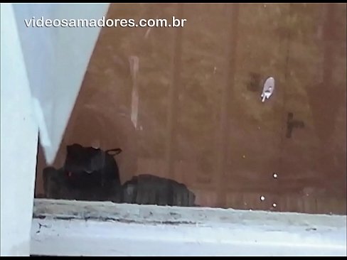 ❤️ Zilamê hov li hevala xwe ya bi xortek din re temaşe dike, vîdyoyek qeşeng tomar dike bêyî ku hevjînê aciz bike ❌ Pornoya hişk li porno ku.yourxxxvideos.ru ❌